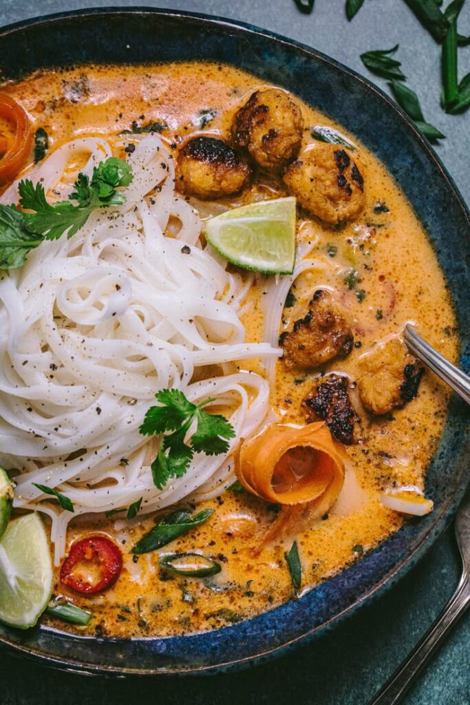 Khao Soi (Northern Thai Coconut Curry Noodles)